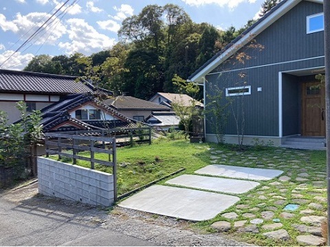 神奈川県南足柄市　新築外構 ナチュラルガーデンづくり、プロがつくるところはおまかせいただくのもひとつの手です。Ｈ様邸