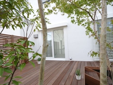 神奈川県秦野市　新築外構 自然素材と雑木で外構・ガーデン工事　Ｔ様邸