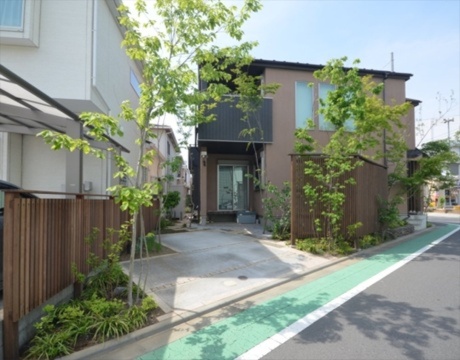 神奈川県相模原市　和モダン住宅の庭工事 雑木を植えて町のフォーカルポイント。Ａ様邸

