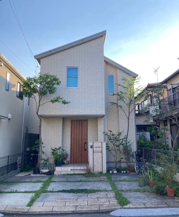 神奈川県相模原市　山採り雑木を植えて緑のある暮らしにガーデンリフォームビフォーアフター　Ｈ様邸