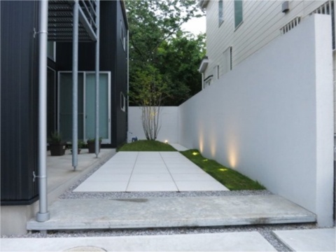 神奈川県中郡大磯町　新築外構 蹴込階段のシンプルガーデンテラス　Ｏ様邸
