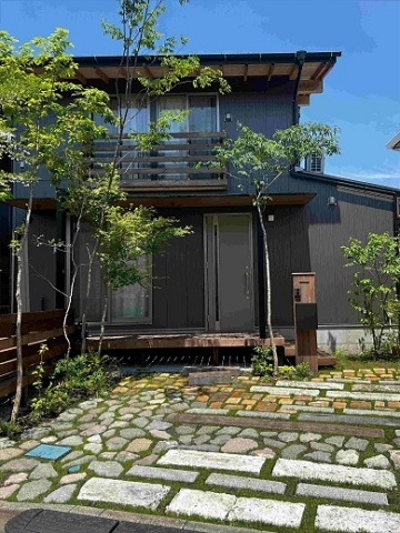 神奈川県相模原市　新築外構 建物建築と外構を一体に考えた家　