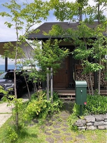 神奈川県小田原市　新築外構 アウトドアな暮らしどこか懐かしさを感じる田園を背後に ～完工後５年　Ｍ様邸　